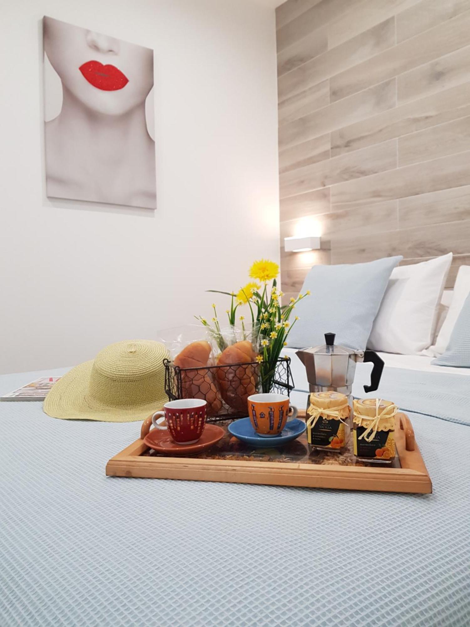 Martin Holiday Apartments Джардини-Наксос Номер фото